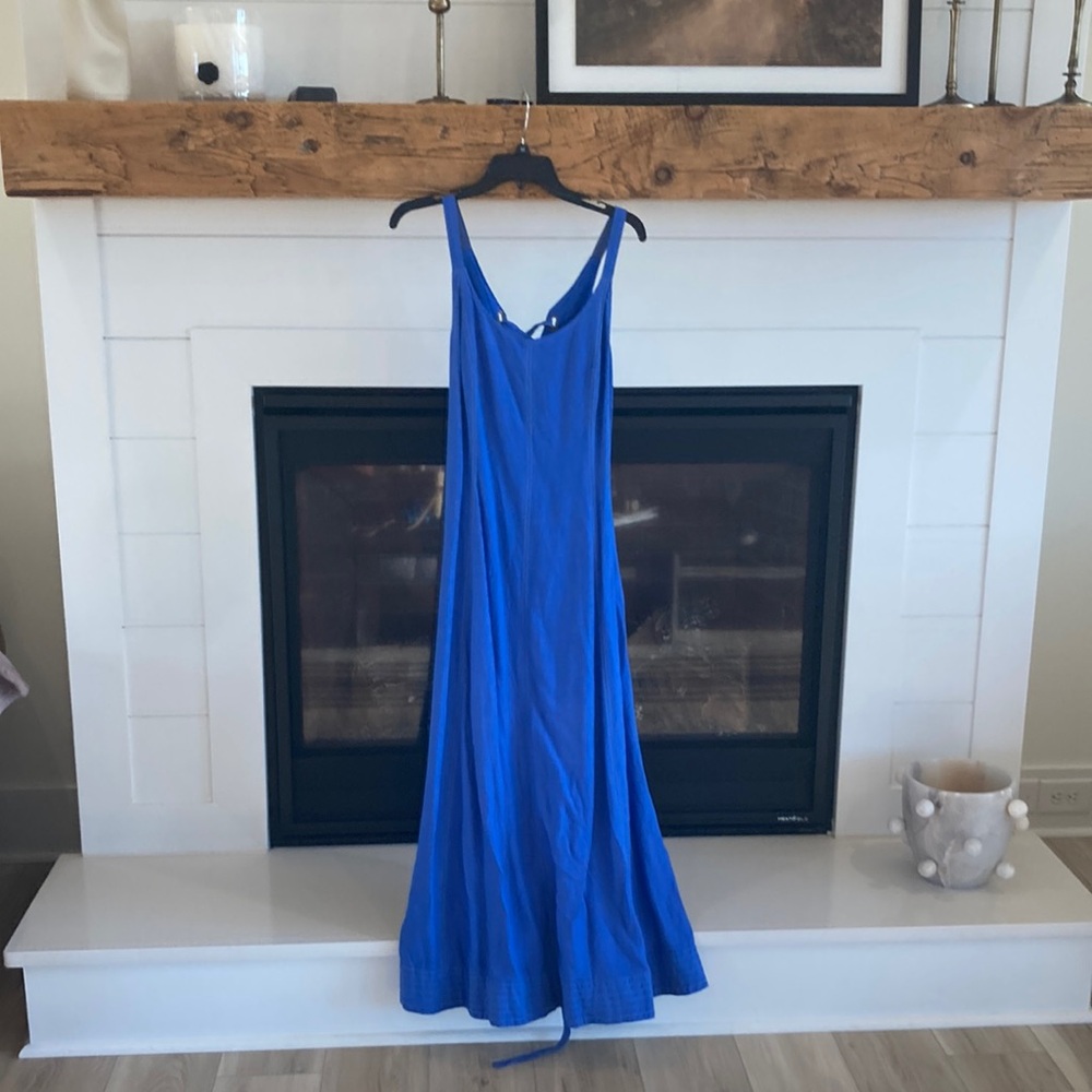 Beautiful blue dress from Anthropologie. Tie in the back .